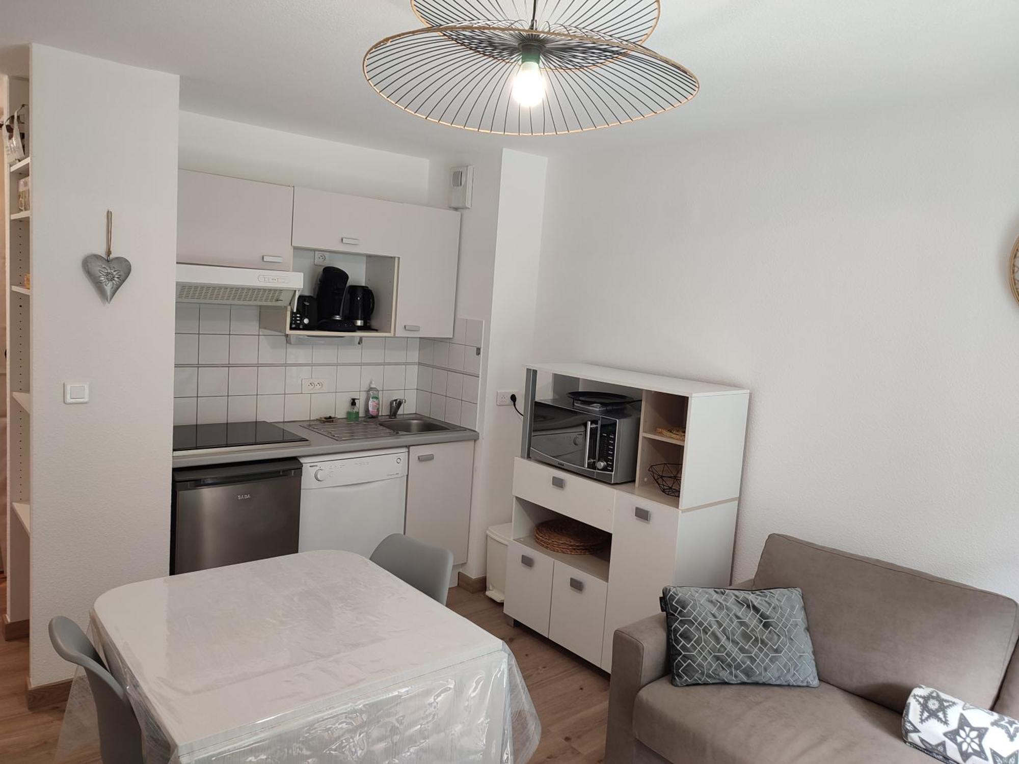 Charmant Appartement 4 Pers,Vue Montagne Avec Parking Prive Et Balcon 科特雷 外观 照片