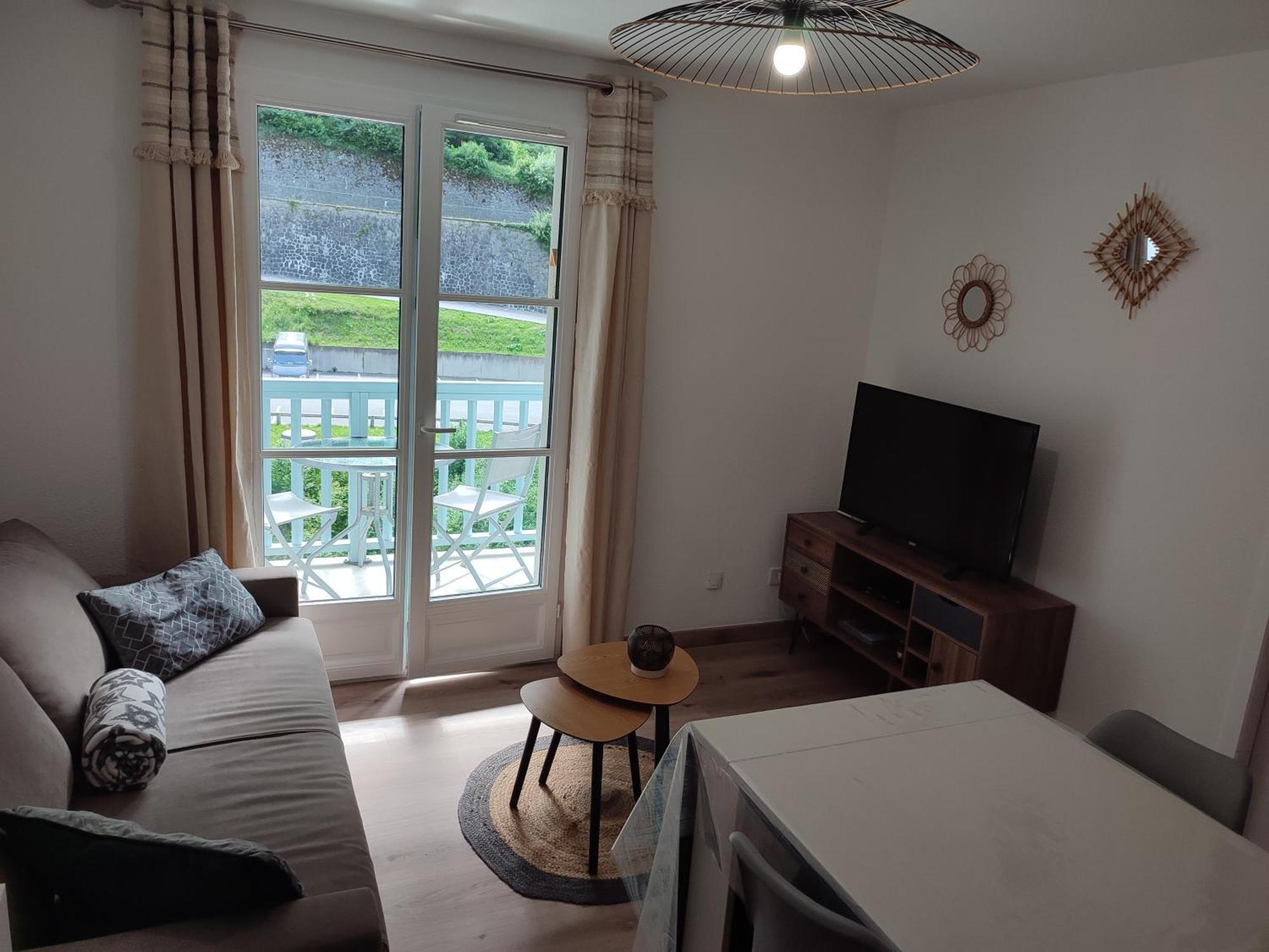 Charmant Appartement 4 Pers,Vue Montagne Avec Parking Prive Et Balcon 科特雷 外观 照片